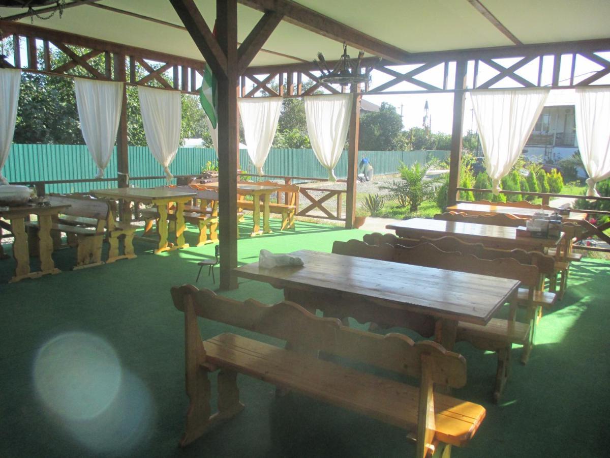 Guest House У Дедушки Самвела Alakhadze 외부 사진