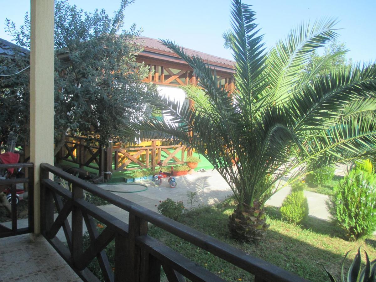 Guest House У Дедушки Самвела Alakhadze 외부 사진