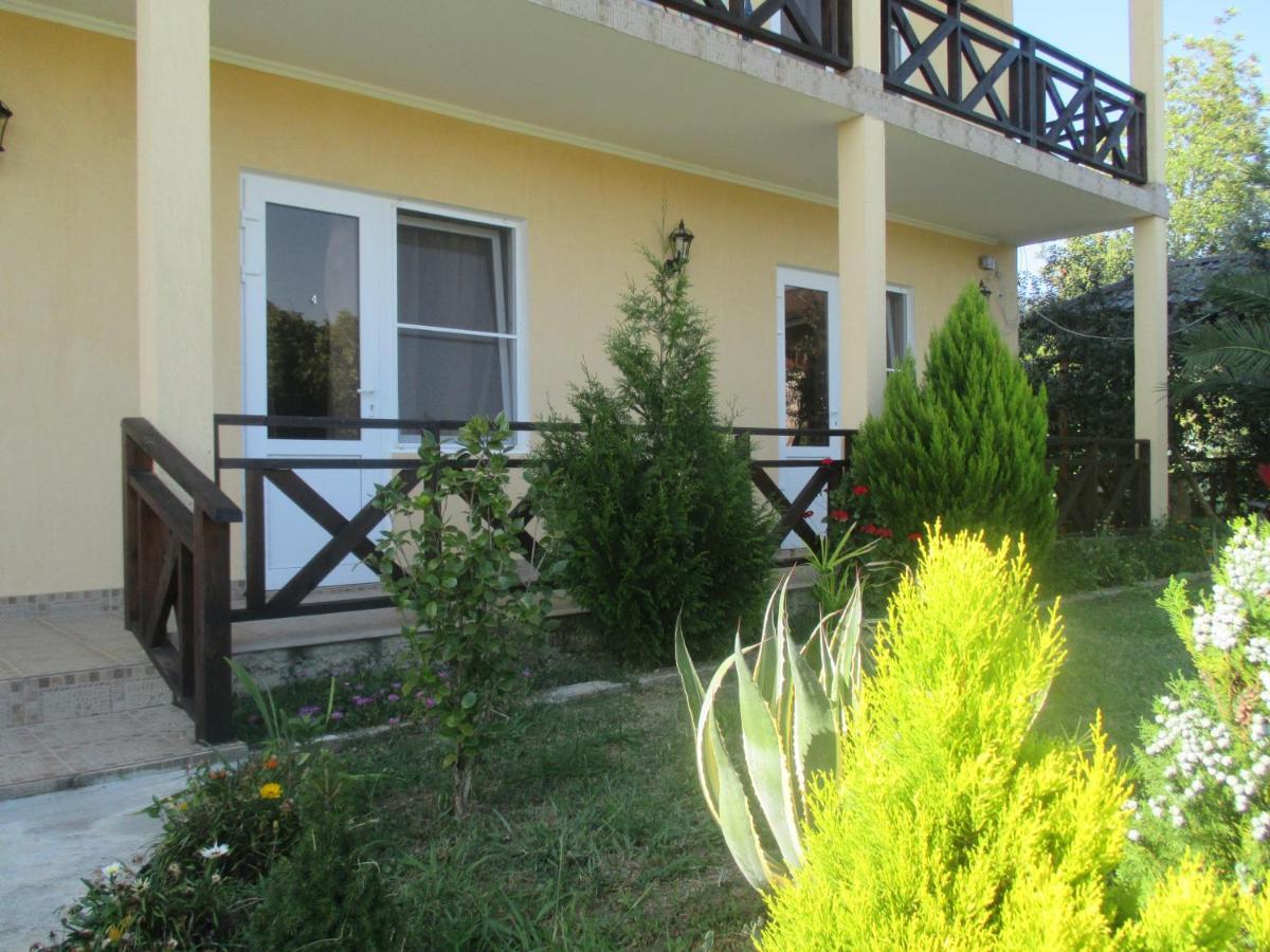 Guest House У Дедушки Самвела Alakhadze 외부 사진