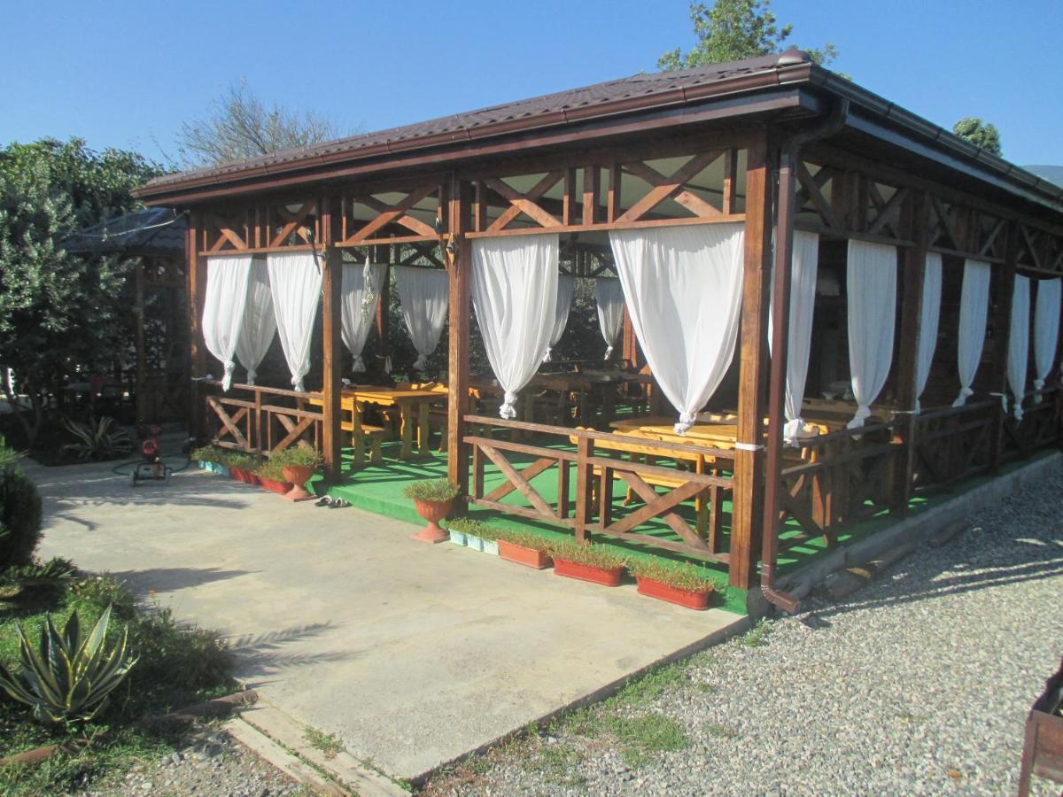 Guest House У Дедушки Самвела Alakhadze 외부 사진